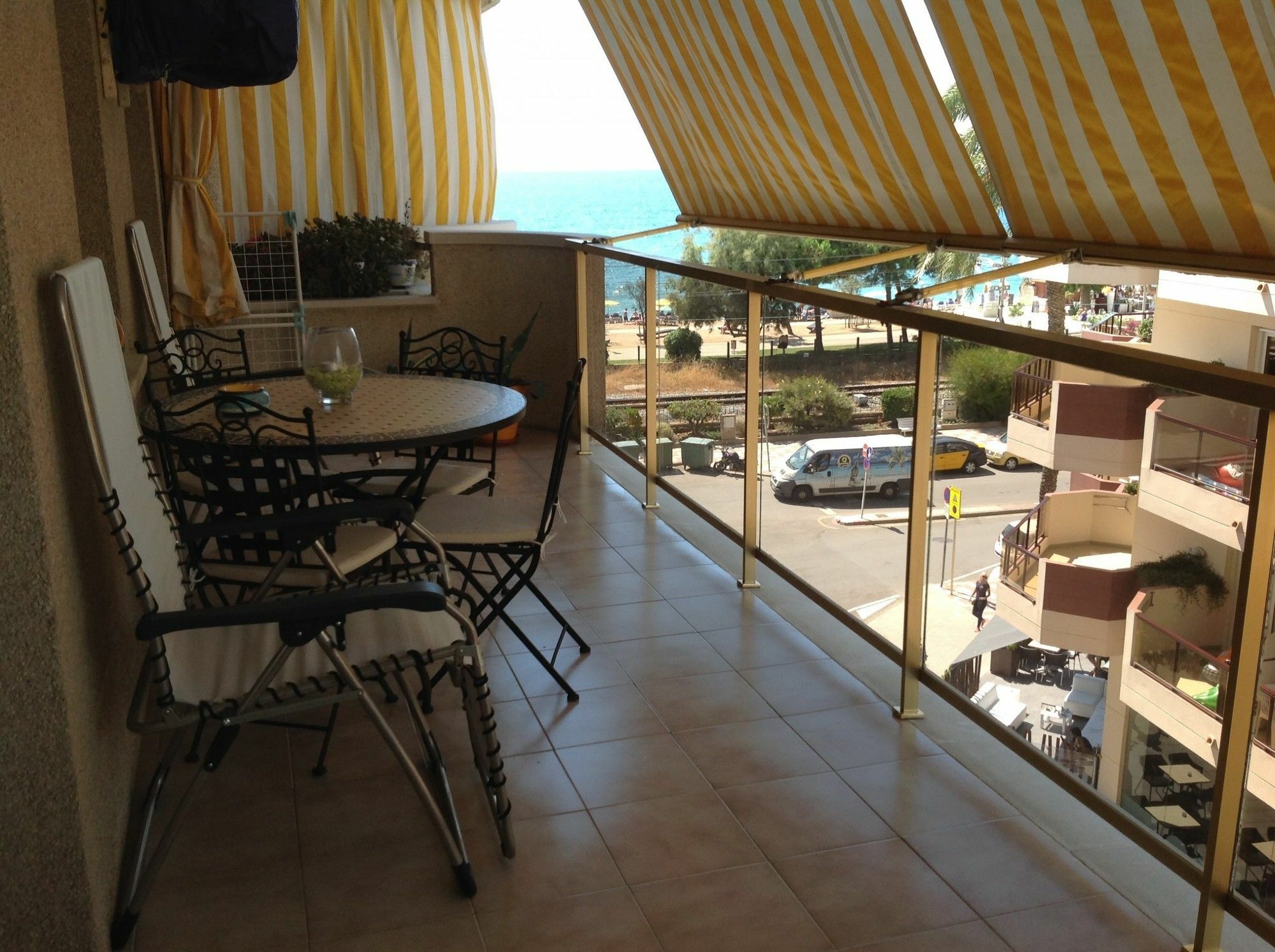 Vivalidays Michele Apartment Pineda de Mar Ngoại thất bức ảnh