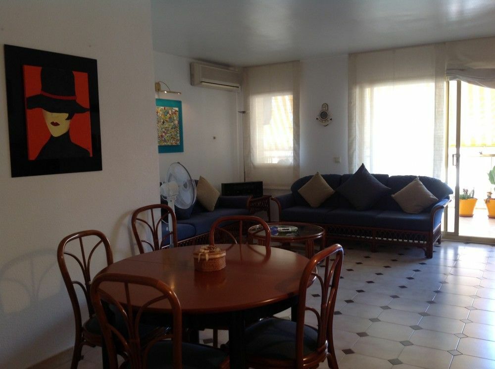 Vivalidays Michele Apartment Pineda de Mar Ngoại thất bức ảnh